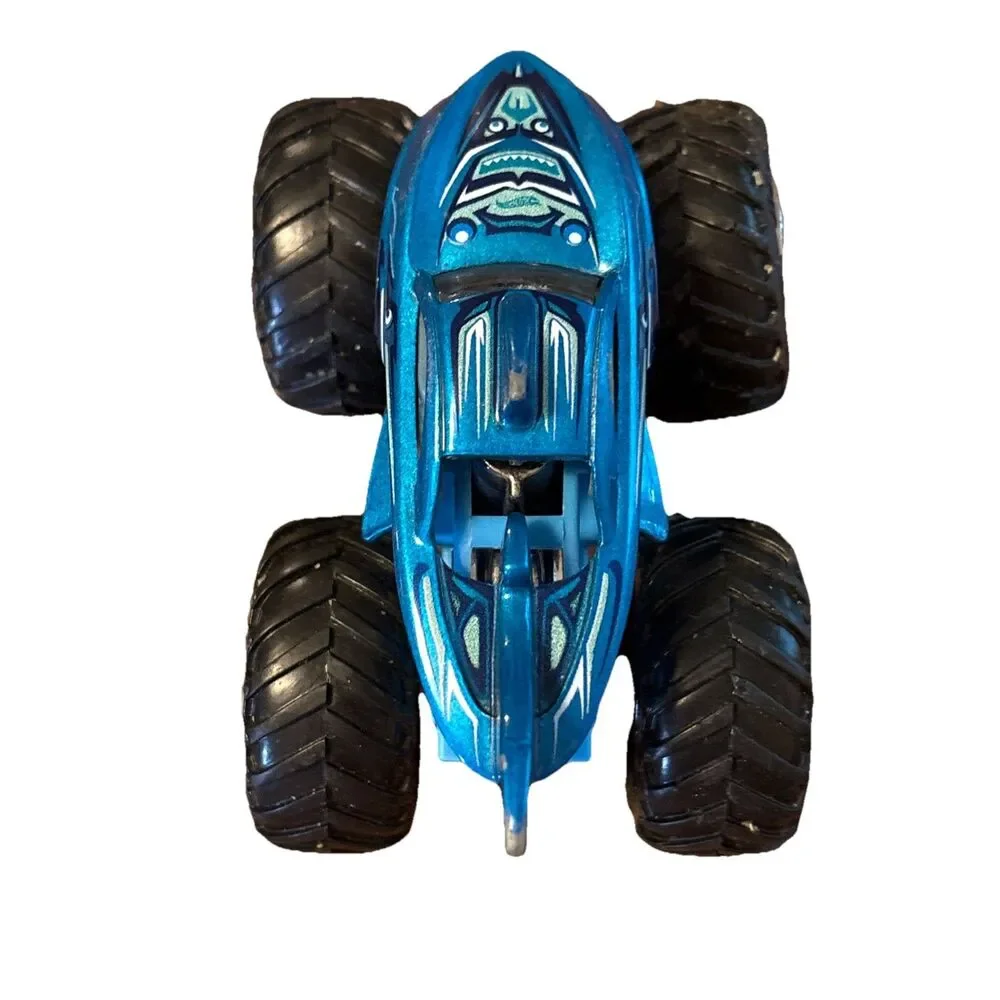 Hot Wheels Monster Trucks Shark Wreak 2020 Epic Loop Challenge Playset Exclusive